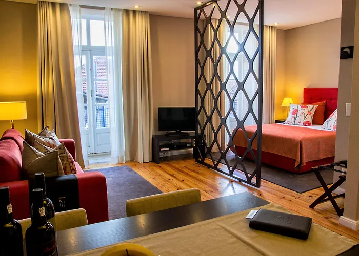 Casas Do - Ribeira *